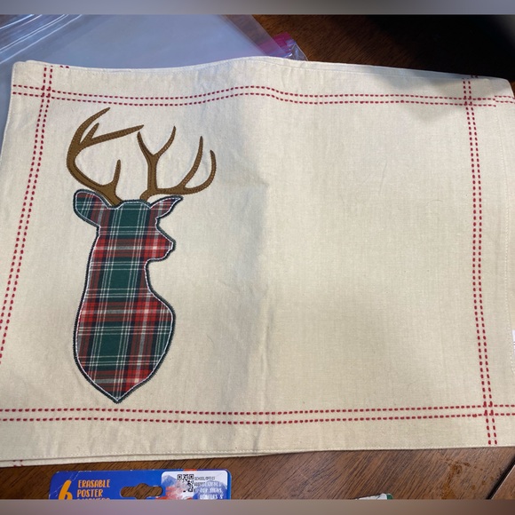 Saint Nicholas Square Plaid reindeer set of four Placemats - Picture 1 of 7